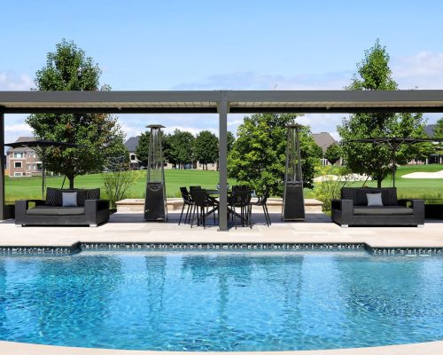 Aluminum pergola 10′ x 35′