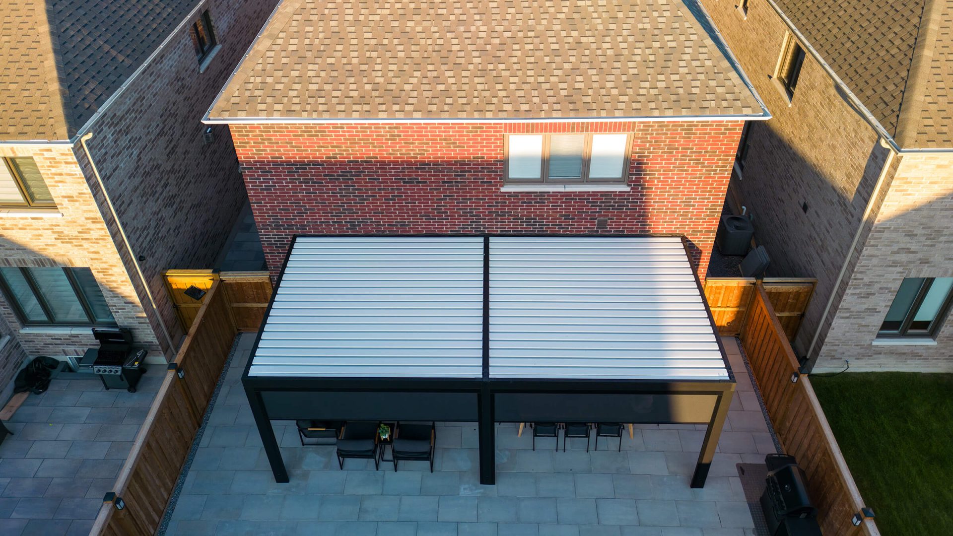 Pergola with a roof panels photo # 1050