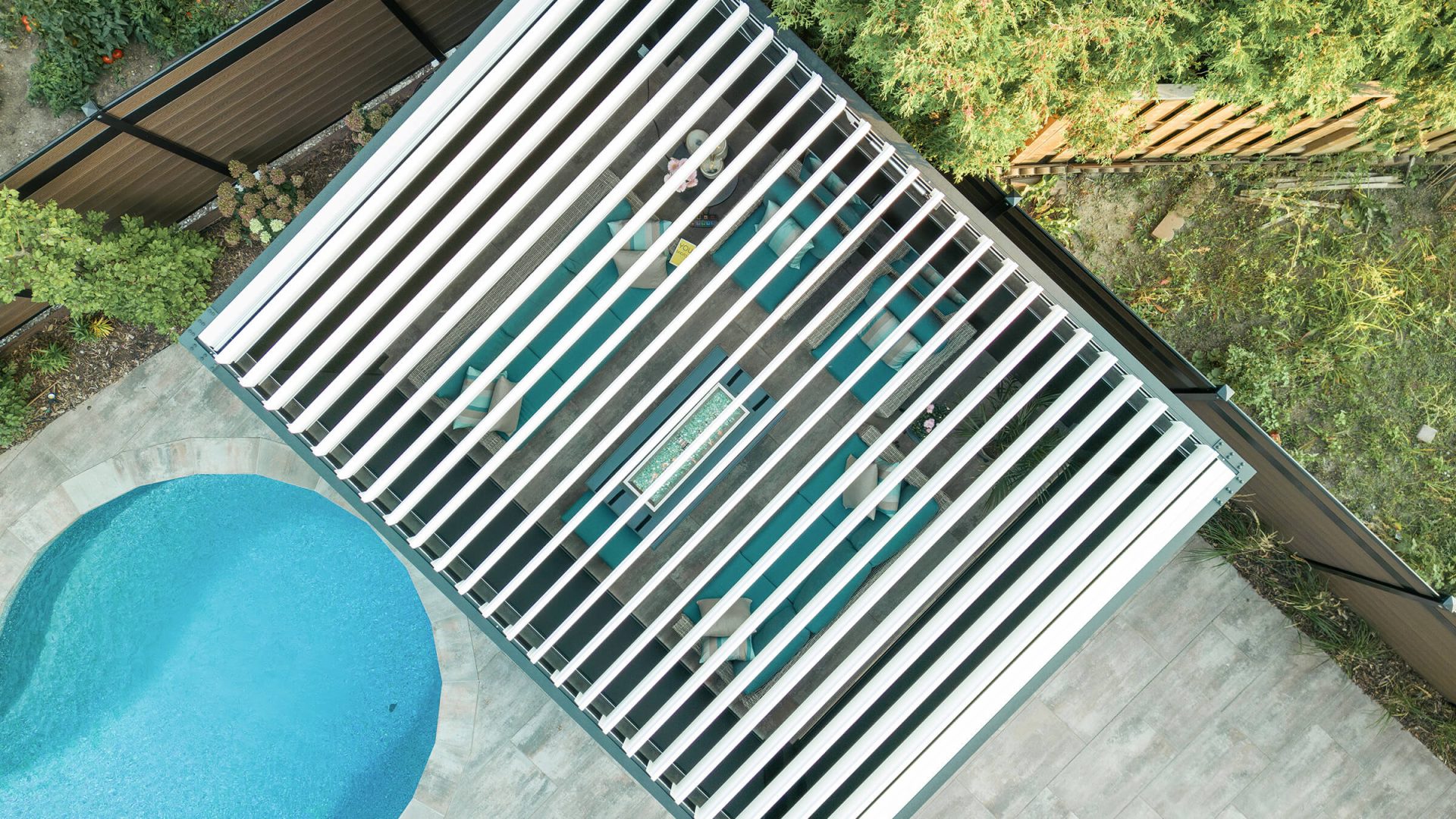 pergola with louvered canopy photo # 1017