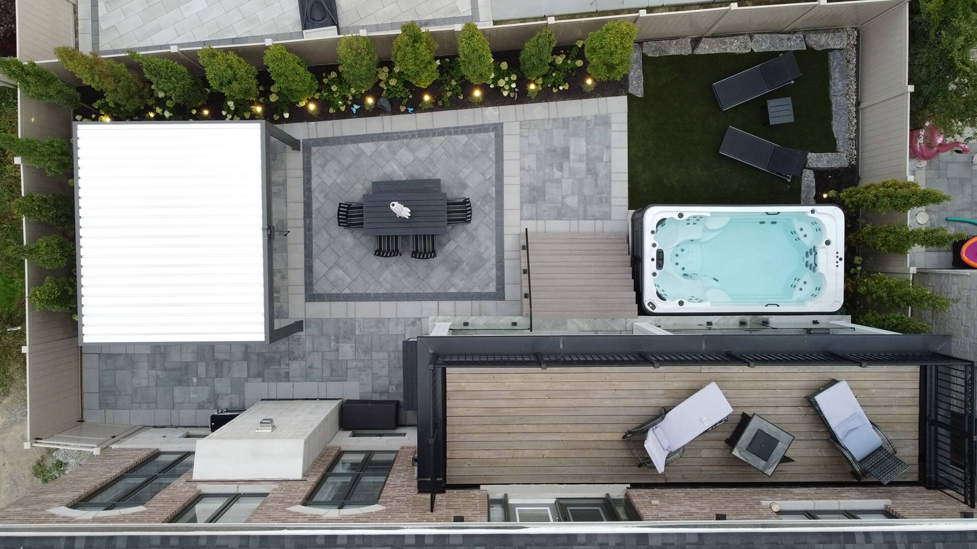 modern pergola vs classic pergola #1673